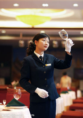 酒店餐飲服務員的職責與價值